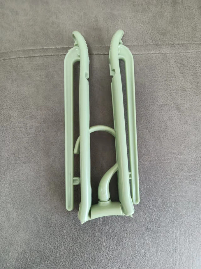 Foldable Easy Hanger for drying cleaning